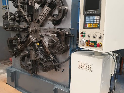 CNC Formadora de alambre