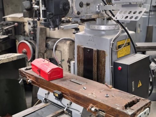 Fresadora Vertical Kenta